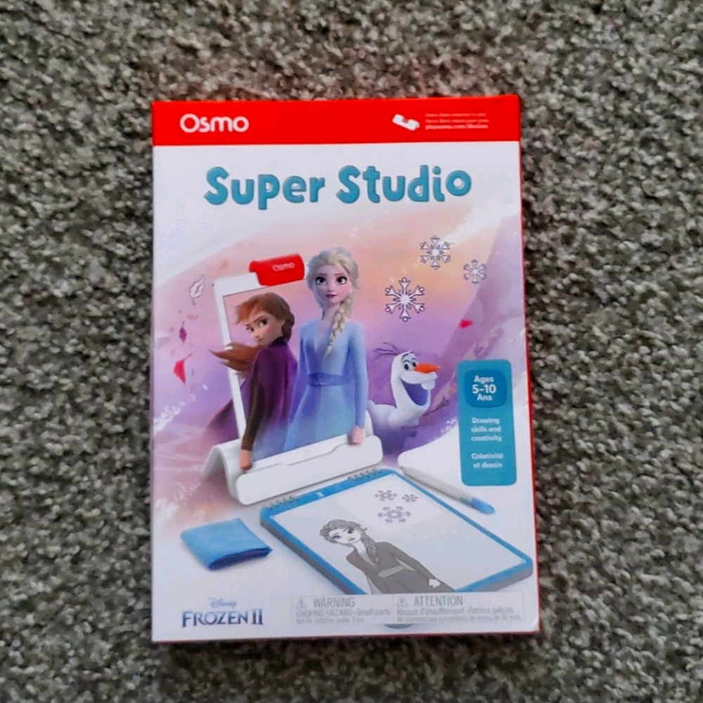 New....Super Studio Frozen II with used Osmon Base